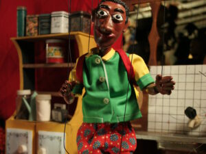 Por Que Você Deveria Fazer Uma Oficina de Construção de Marionetes — A Hora É Agora!